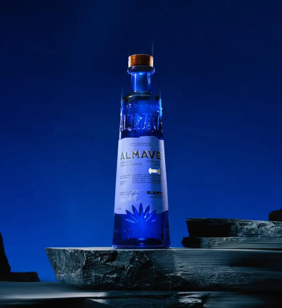 Almave Blanco Tequila alkoholfrei Flasche Agave