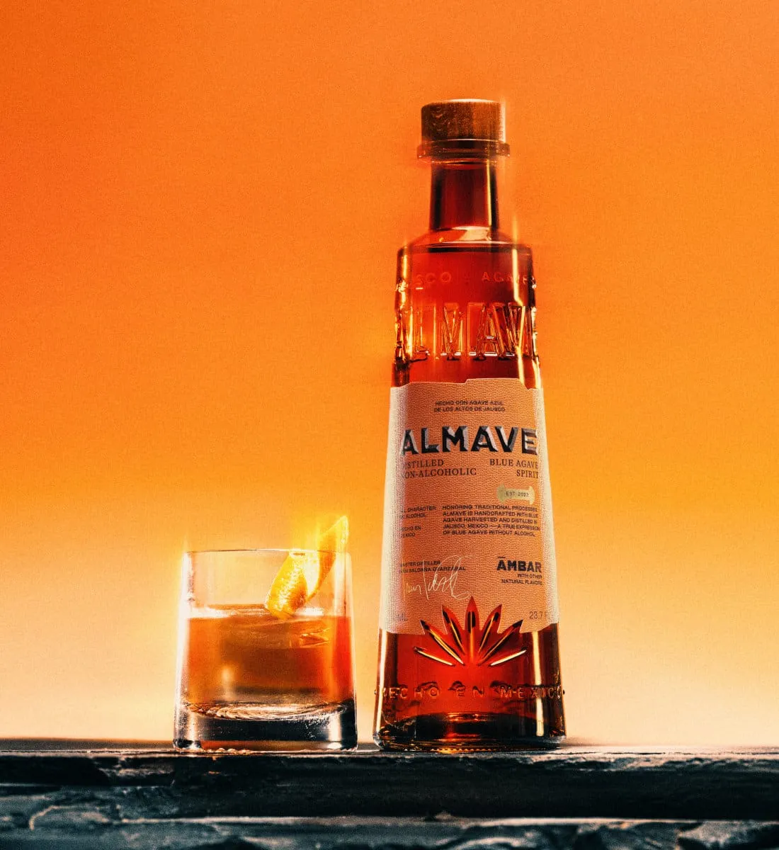 Almave Ámbar Tequila alkoholfrei Flasche Agave