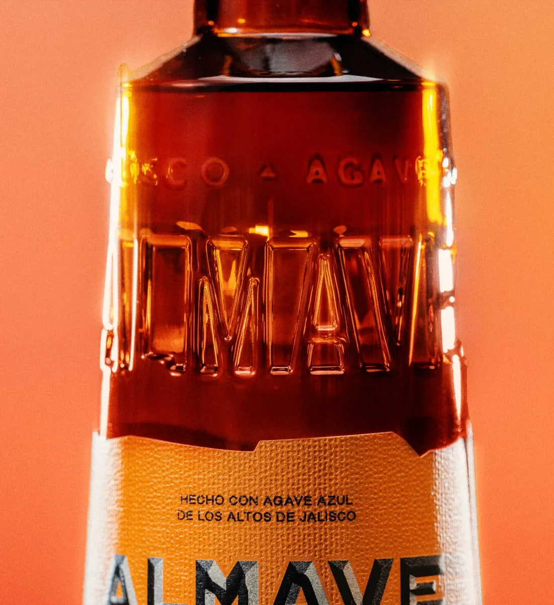 Almave Ámbar Tequila alkoholfrei Flasche Agave